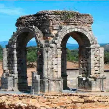 Apartamento Turistico San Cristobal Plasencia Esterno foto